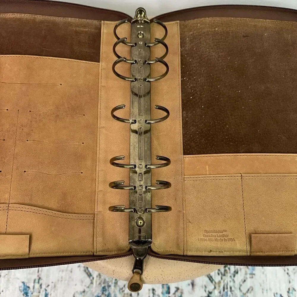 Franklin Covey Vintage 1996 SpaceMaker Tan Leather Zip 7 Ring Briefcase
